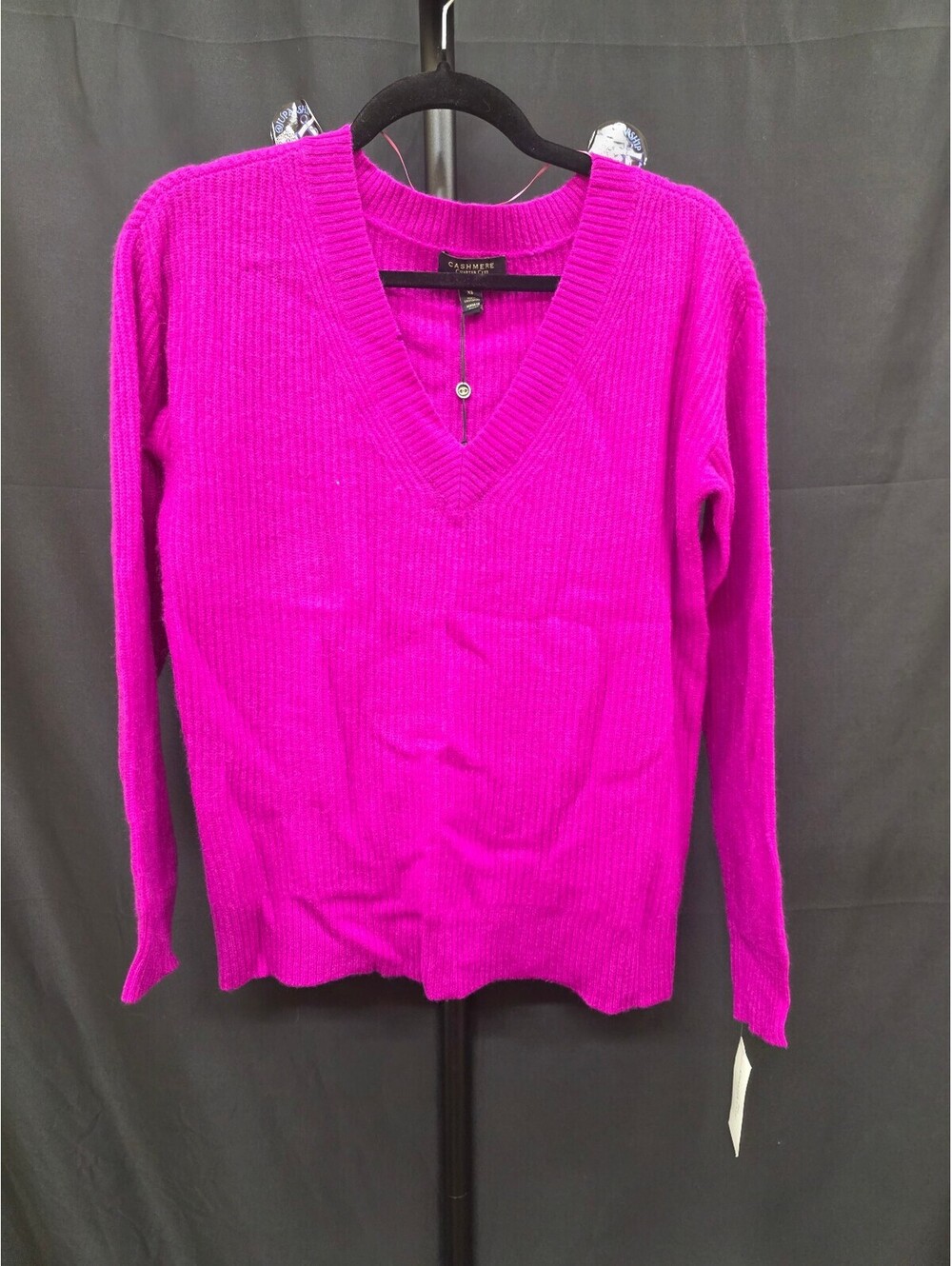 CHARTER CLUB WOMEN’S CASHMERE RIBBED V‑NECK SWEATER FUCHSIA FLIRT XS